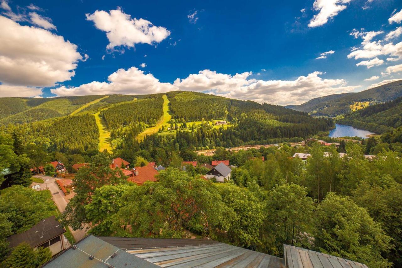 Wellness Hotel Astra Špindlerŭv Mlýn Exteriör bild