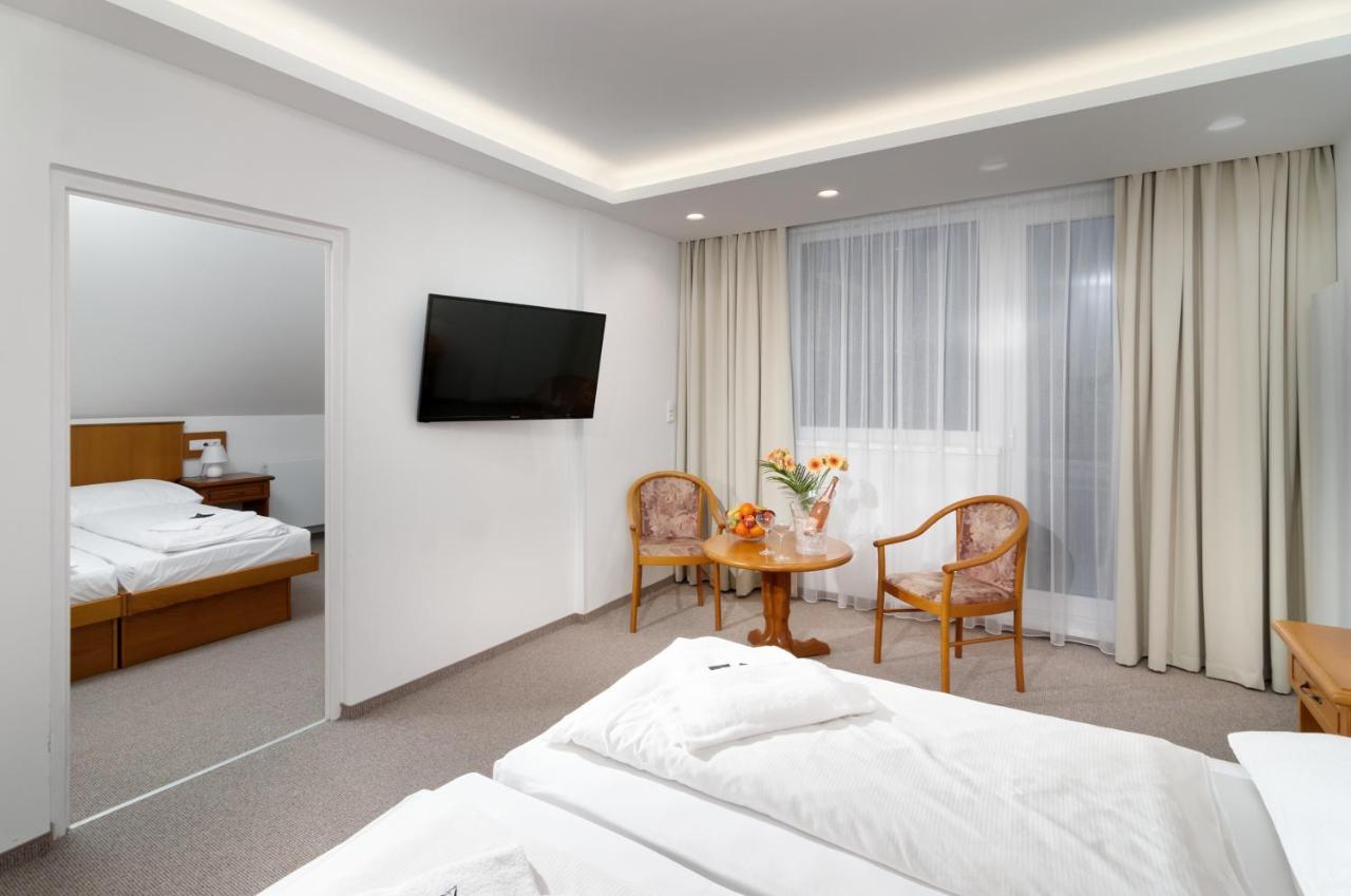 Wellness Hotel Astra Špindlerŭv Mlýn Exteriör bild