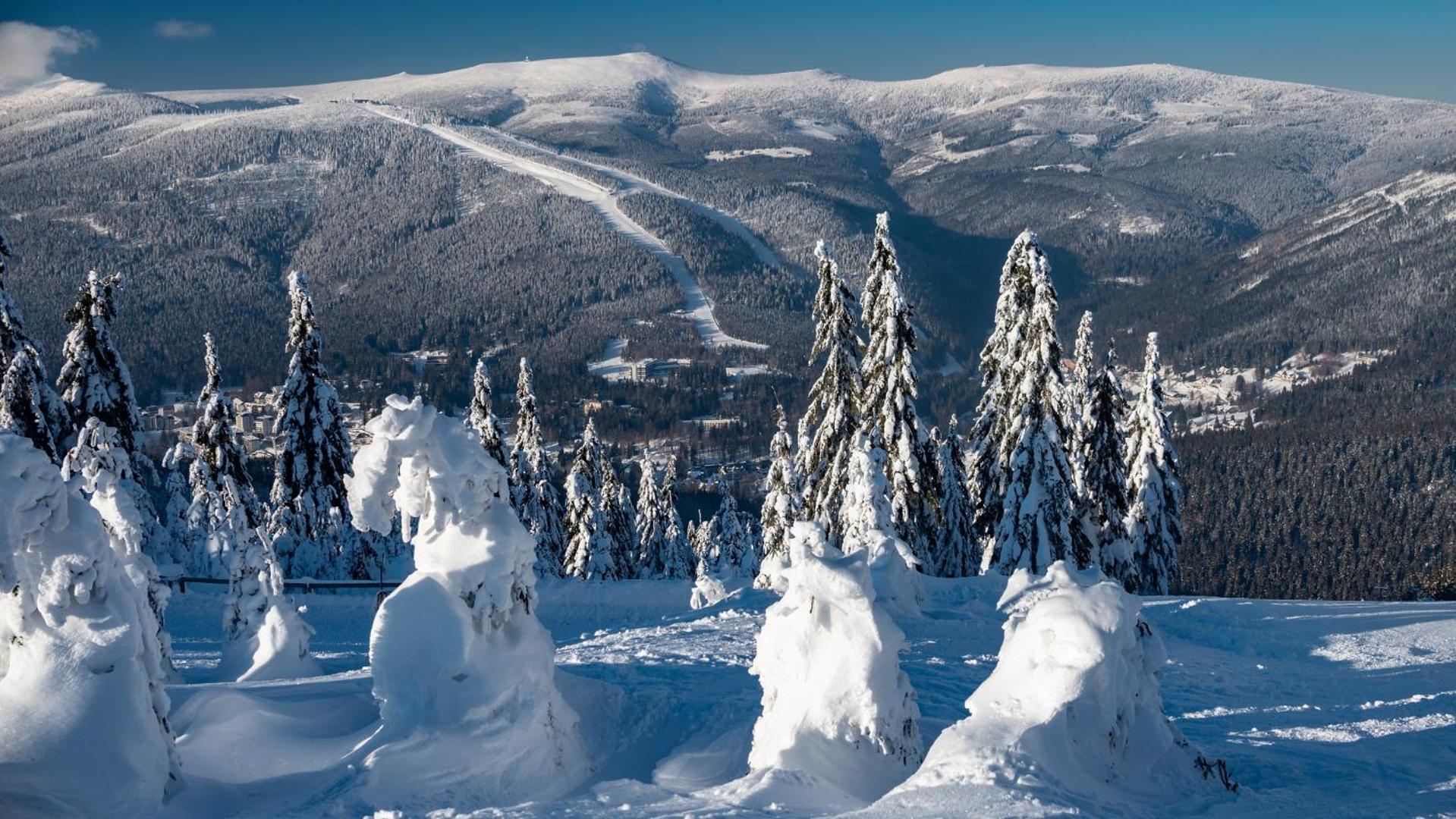 Wellness Hotel Astra Špindlerŭv Mlýn Exteriör bild