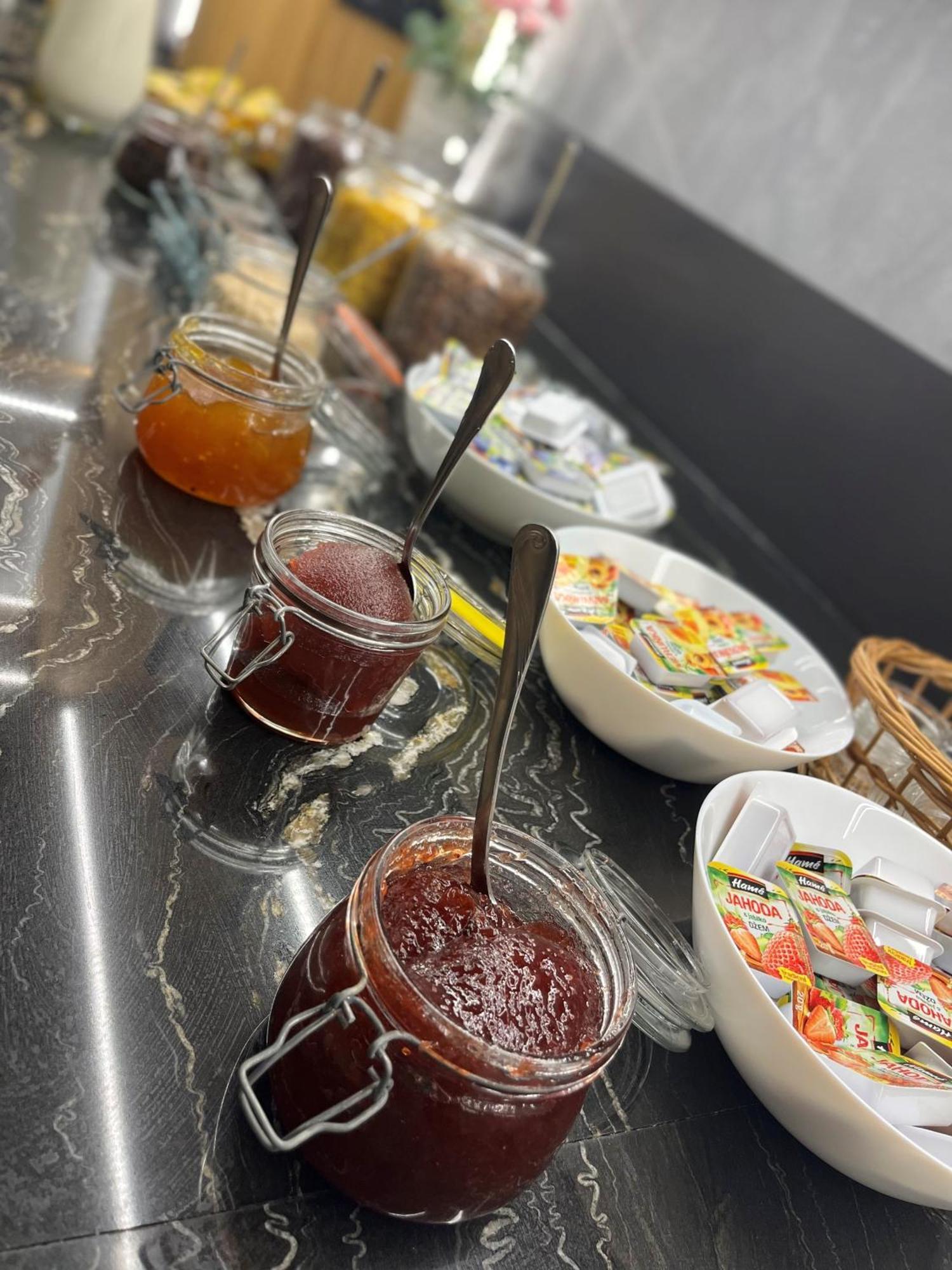 Wellness Hotel Astra Špindlerŭv Mlýn Exteriör bild
