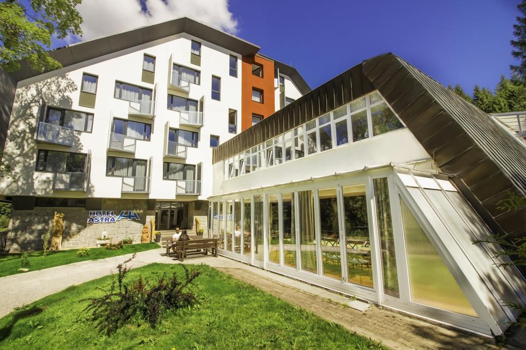 Wellness Hotel Astra Špindlerŭv Mlýn Exteriör bild